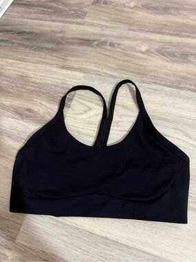 Under armour sports bra - black
